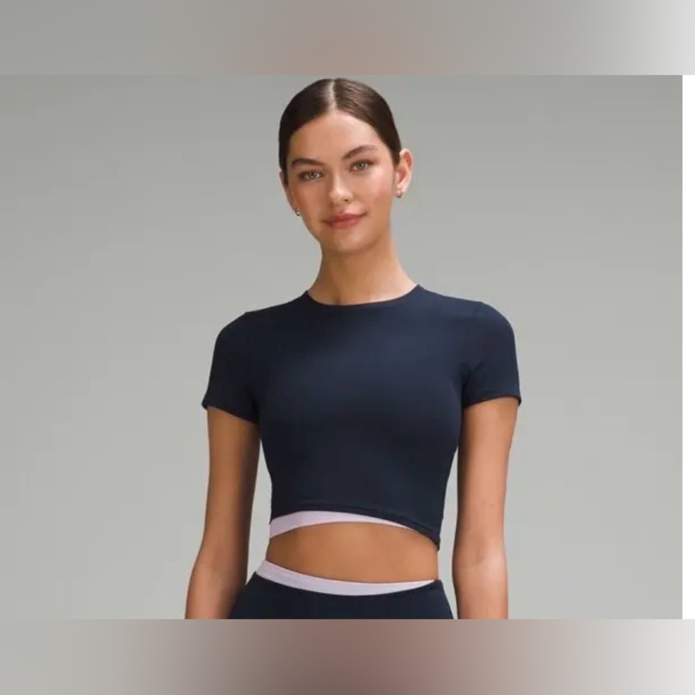 lululemon athletica Navy Crop Top